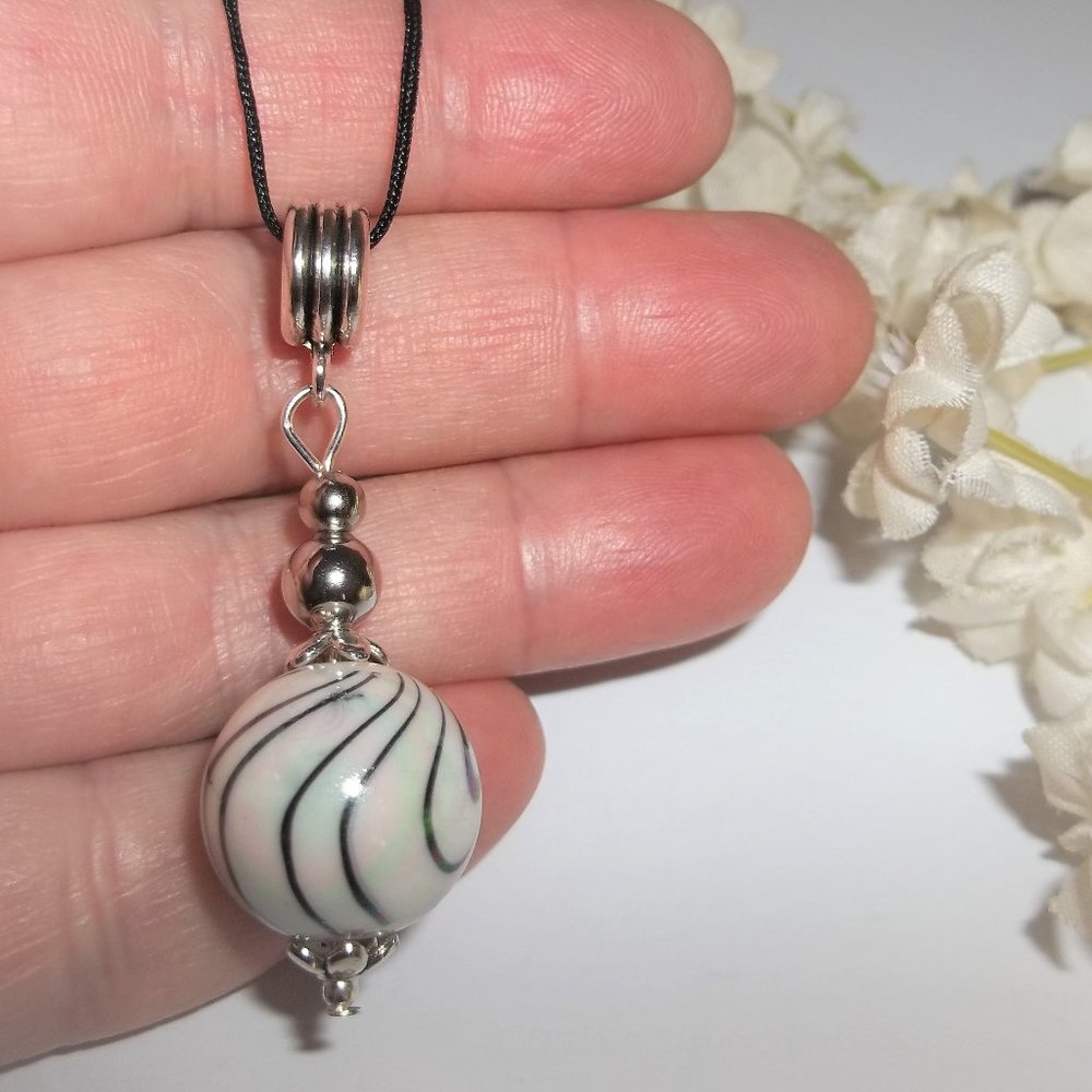 Cream Pendant Necklace, Cream Beaded Necklace, Funky Necklace, Jewelry NWT 7487